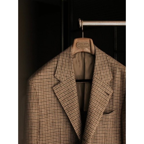 FR01 by The Anthology